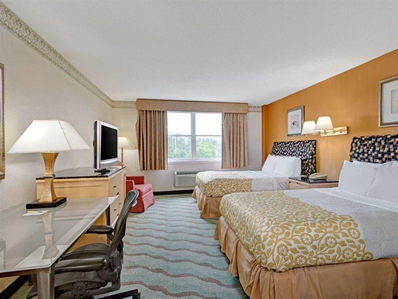 Days Hotel By Wyndham Methuen Ma Conference Center Ngoại thất bức ảnh